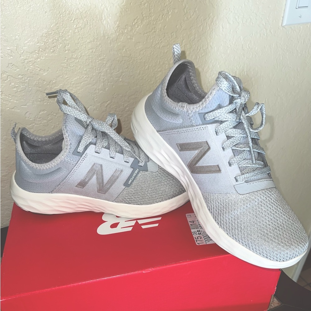 Women’s New Balance sneakers